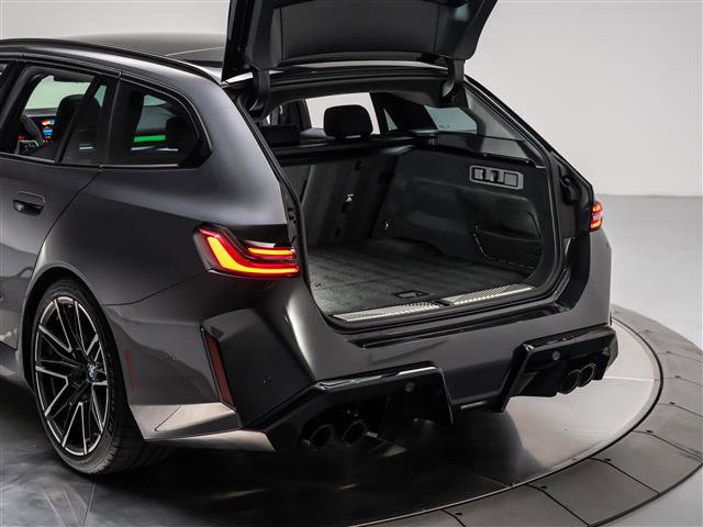 Used 2025 BMW M5 Touring image 39
