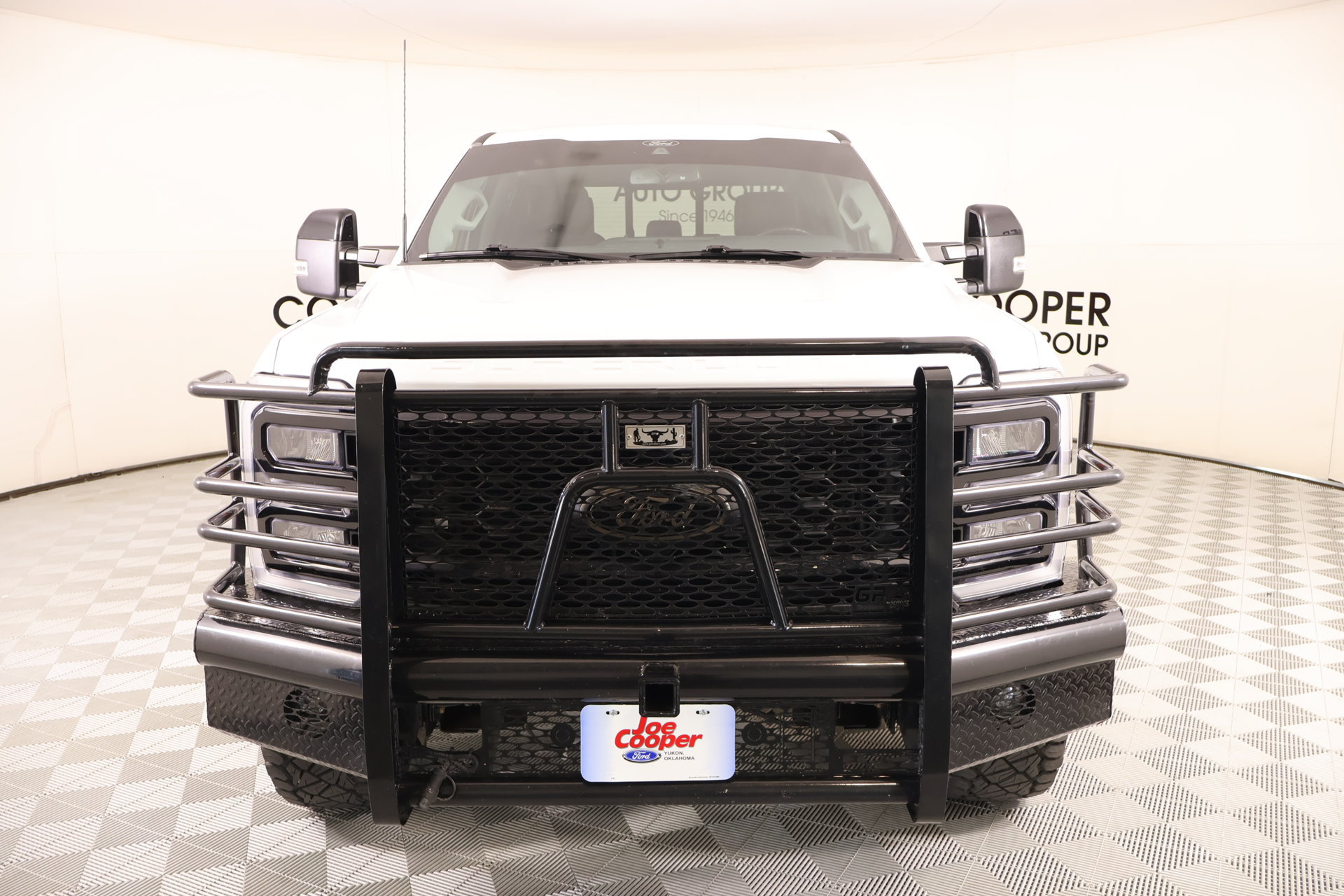 Used 2025 Ford F250 Lariat w/ Black Appearance Package AWD/4WD image 10