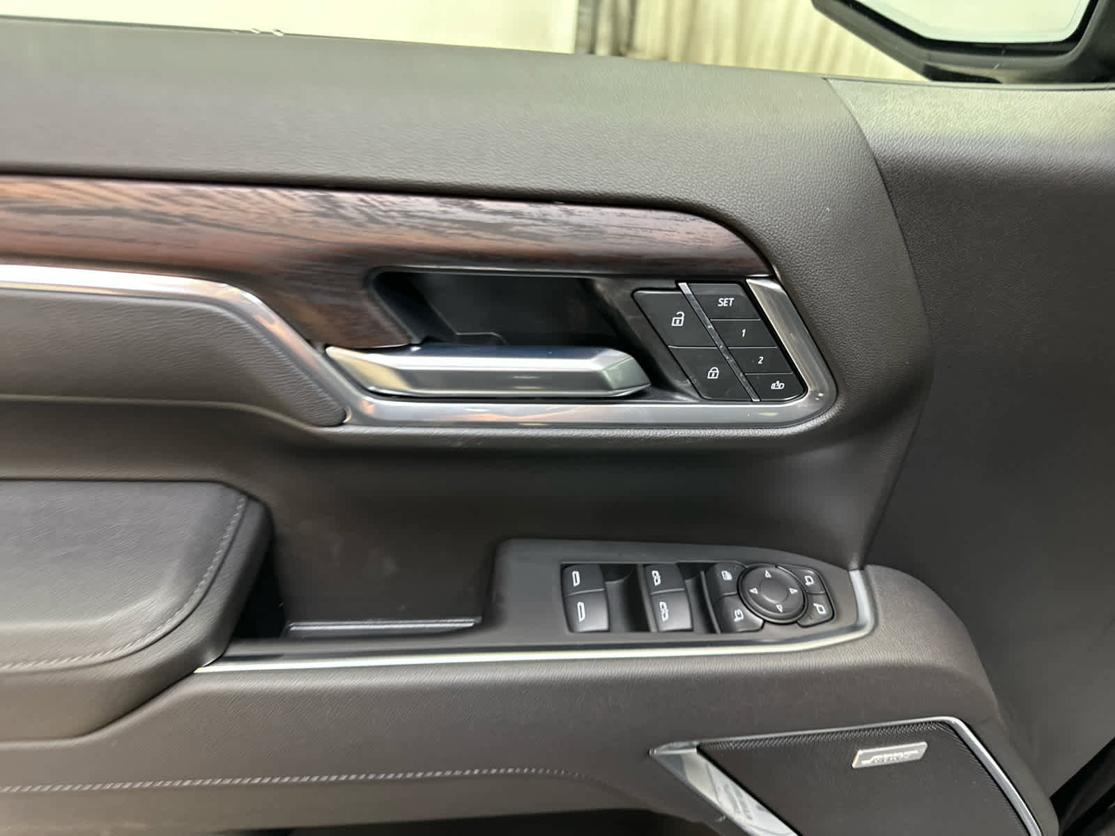 New 2026 GMC Sierra 1500 SLT w/ SLT Convenience Package image 20