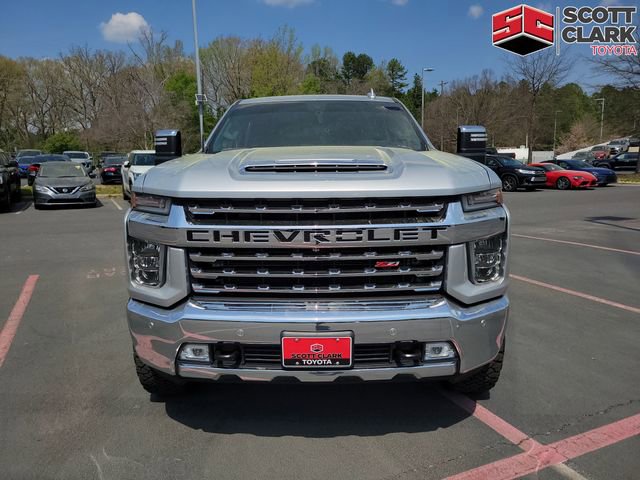Used 2020 Chevrolet Silverado 2500 LTZ w/ LTZ Premium Package image 2
