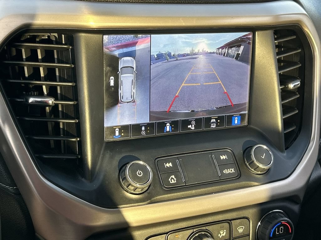Used 2022 GMC Acadia Denali w/ Denali Ultimate Package FWD image 15