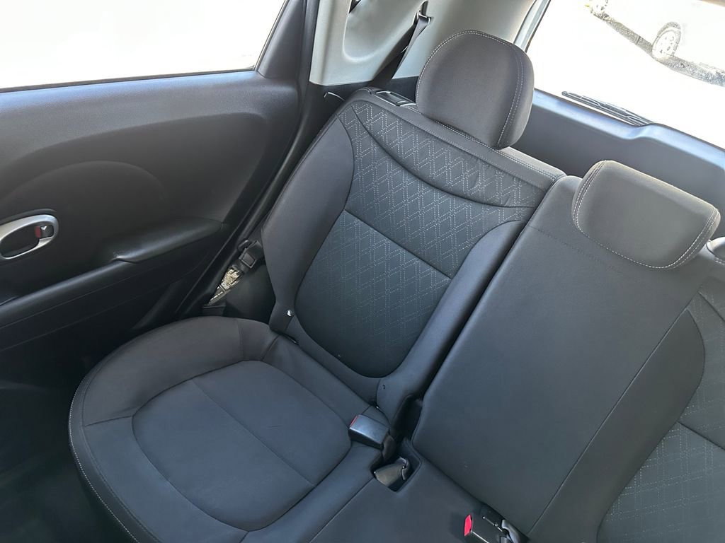 Used 2016 Kia Soul image 47