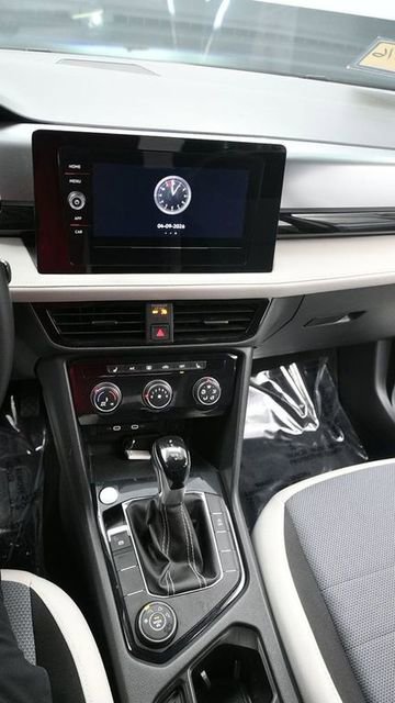 Used 2025 Volkswagen Taos S AWD/4WD image 20