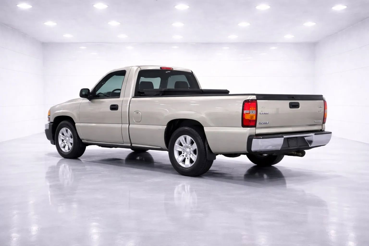 Used 2006 GMC Sierra 1500 W/T image 3
