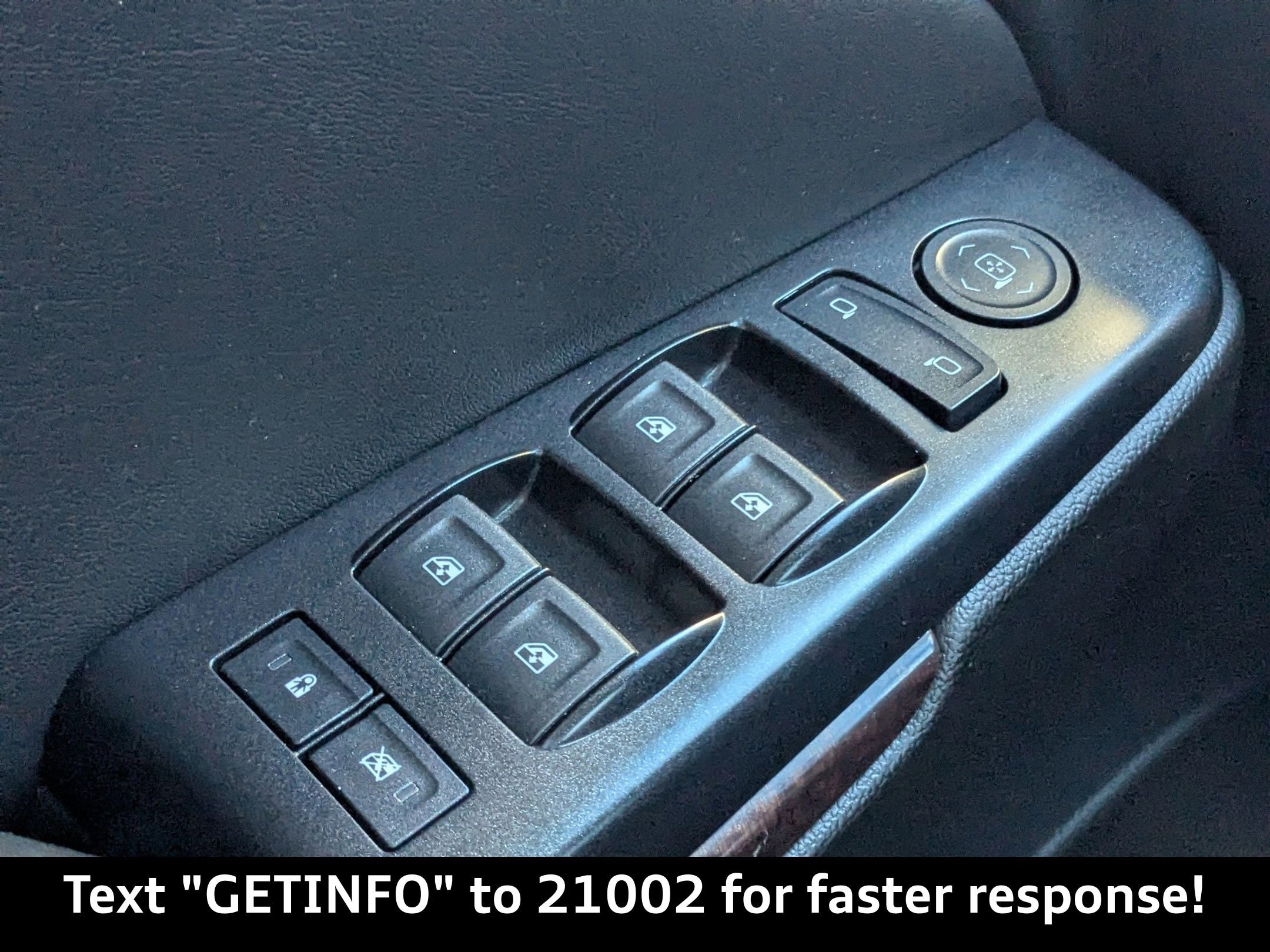 Used 2018 GMC Yukon SLE w/ SLE Value Package image 29