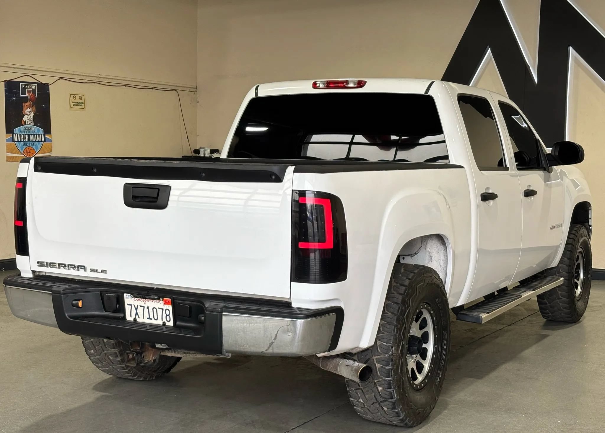 Used 2007 GMC Sierra 1500 SLE w/ SLE/SLT Trailering Package RWD image 4