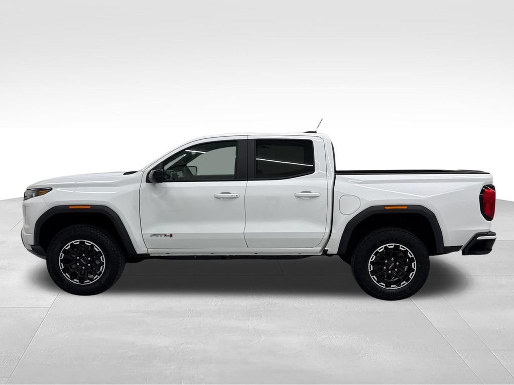 Used 2026 GMC Canyon AT4 w/ Technology Plus Package AWD/4WD image 6