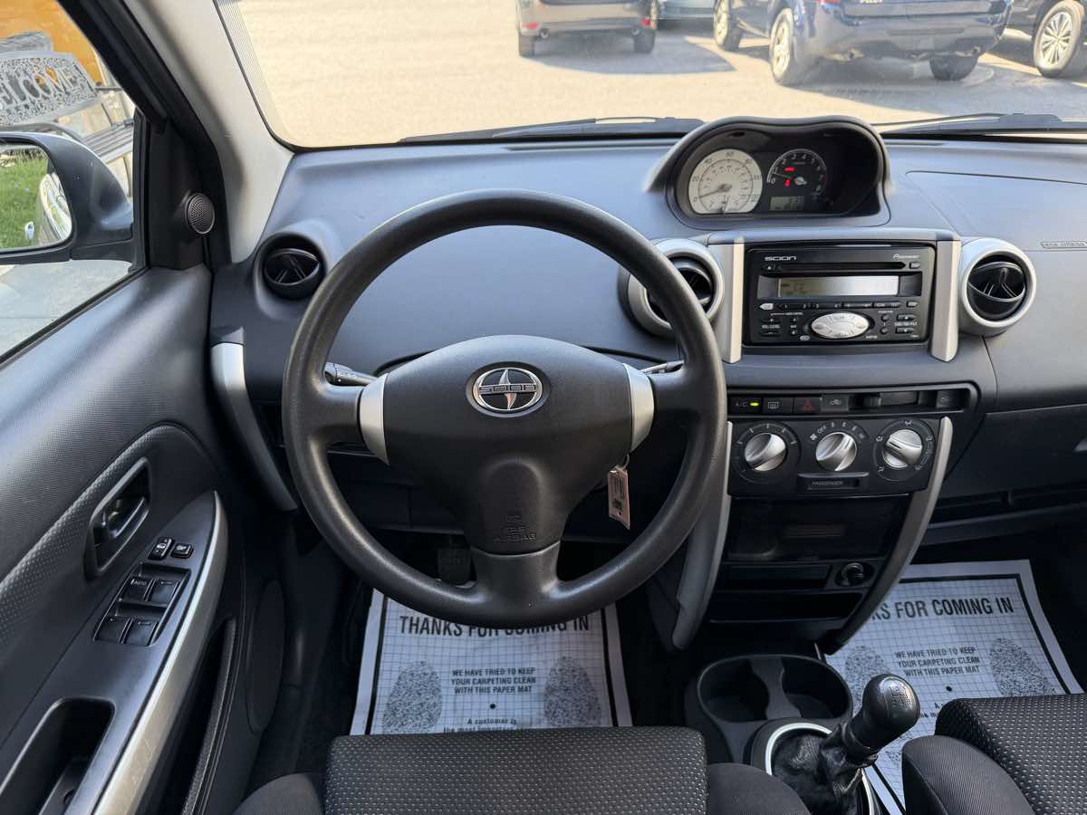 Used 2004 Scion xA FWD image 14