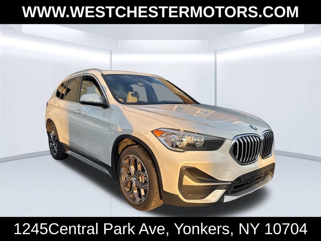 Used 2022 BMW X1 xDrive28i w/ Convenience Package AWD/4WD image 5
