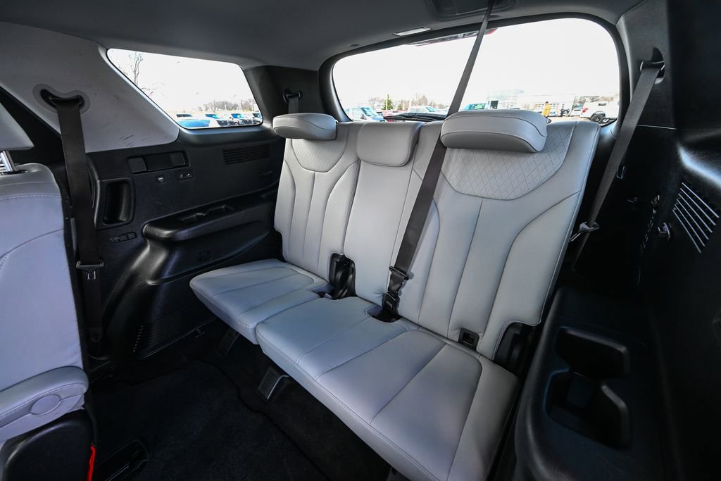 Used 2020 Hyundai Palisade SEL w/ Premium Package image 22