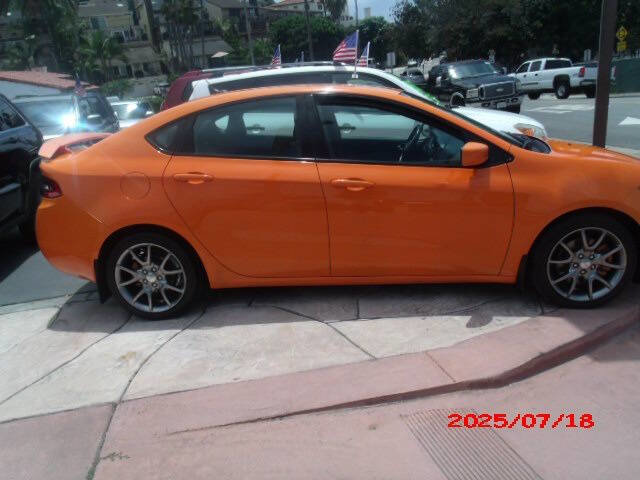 Used 2014 Dodge Dart SXT image 2