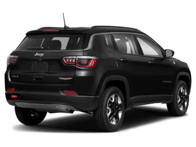 Used 2019 Jeep Compass Trailhawk w/ Cold Weather Group AWD/4WD image 4