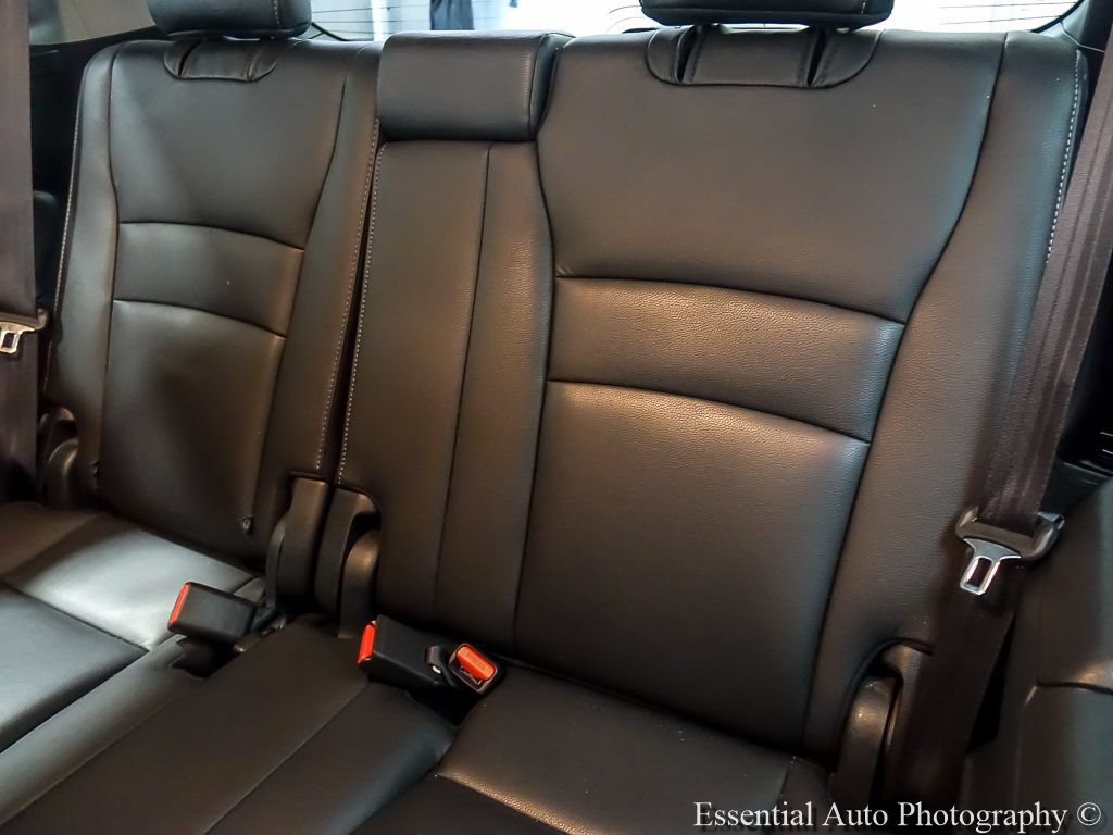 Used 2020 Honda Pilot Touring image 17