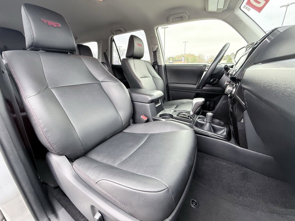 Used 2024 Toyota 4Runner TRD Off-Road Premium image 33