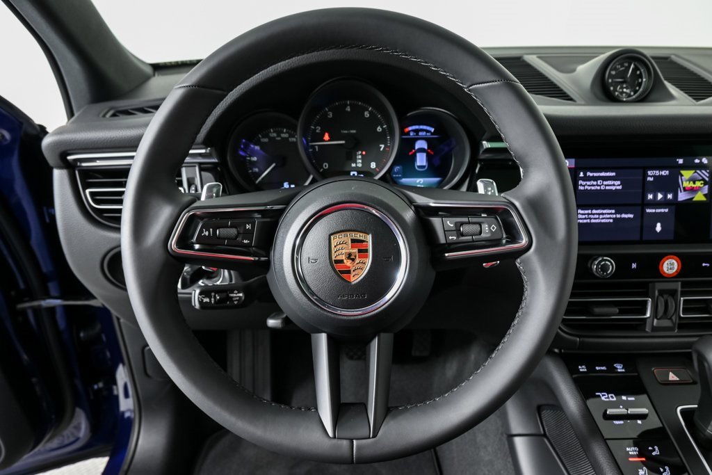 New 2026 Porsche Macan image 9