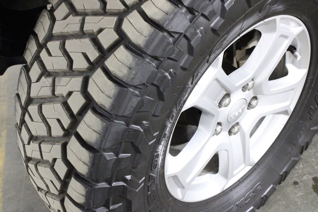 Used 2019 Jeep Wrangler Unlimited Sport S image 39