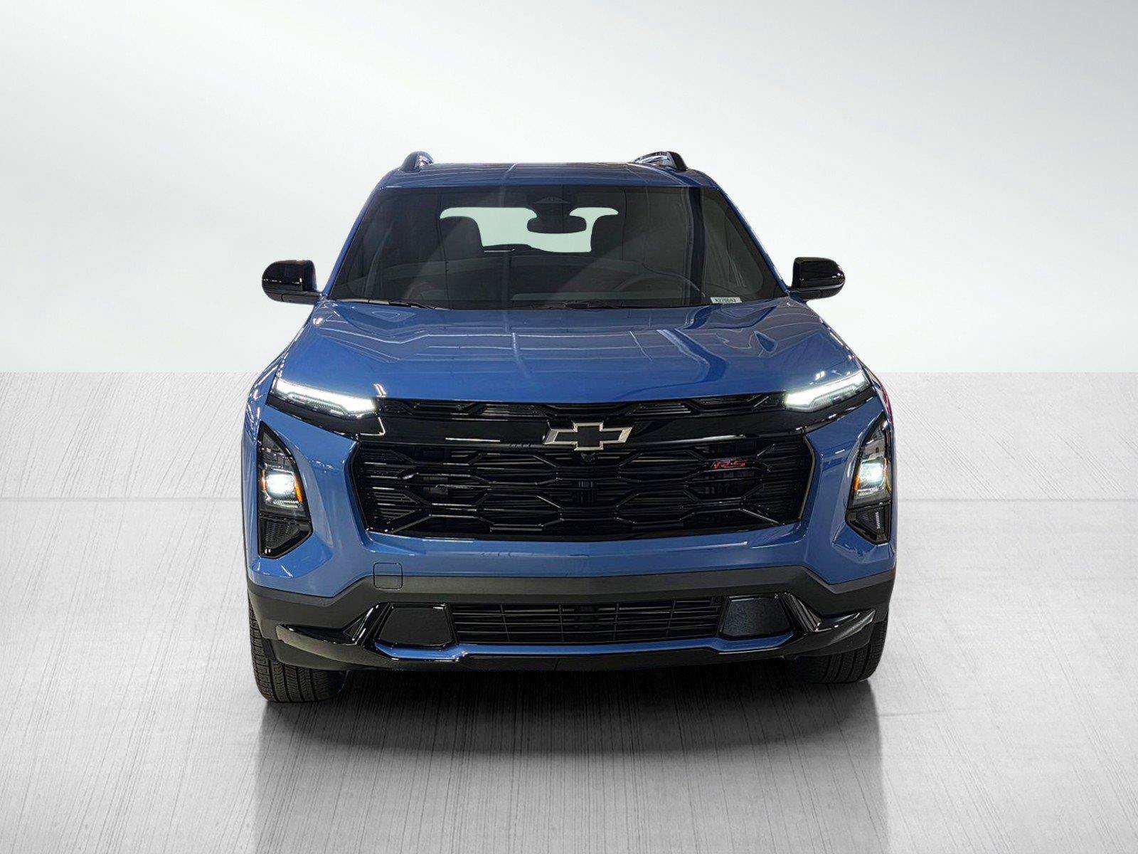 New 2027 Chevrolet Equinox RS w/ Convenience Package III FWD image 2