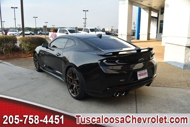 Used 2018 Chevrolet Camaro SS image 7