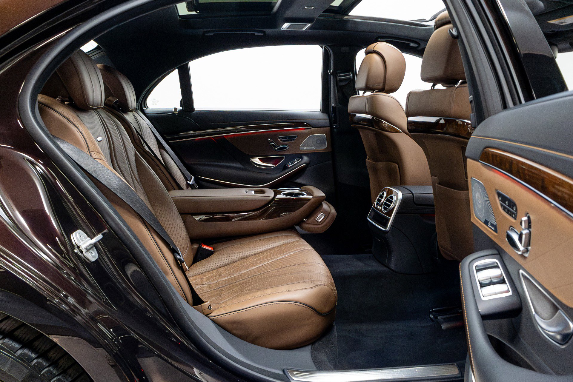 Used 2017 Mercedes-Benz S 63 AMG 4MATIC Sedan image 26