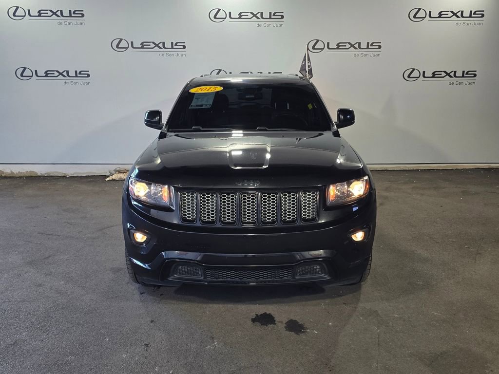 Used 2015 Jeep Grand Cherokee Altitude RWD image 2