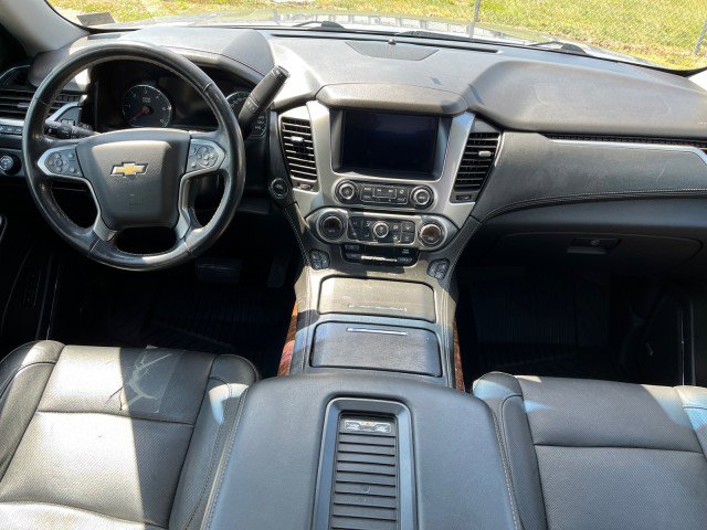Used 2018 Chevrolet Suburban Premier AWD/4WD image 24