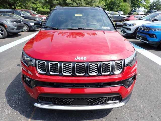 New 2025 Jeep Compass Limited image 9