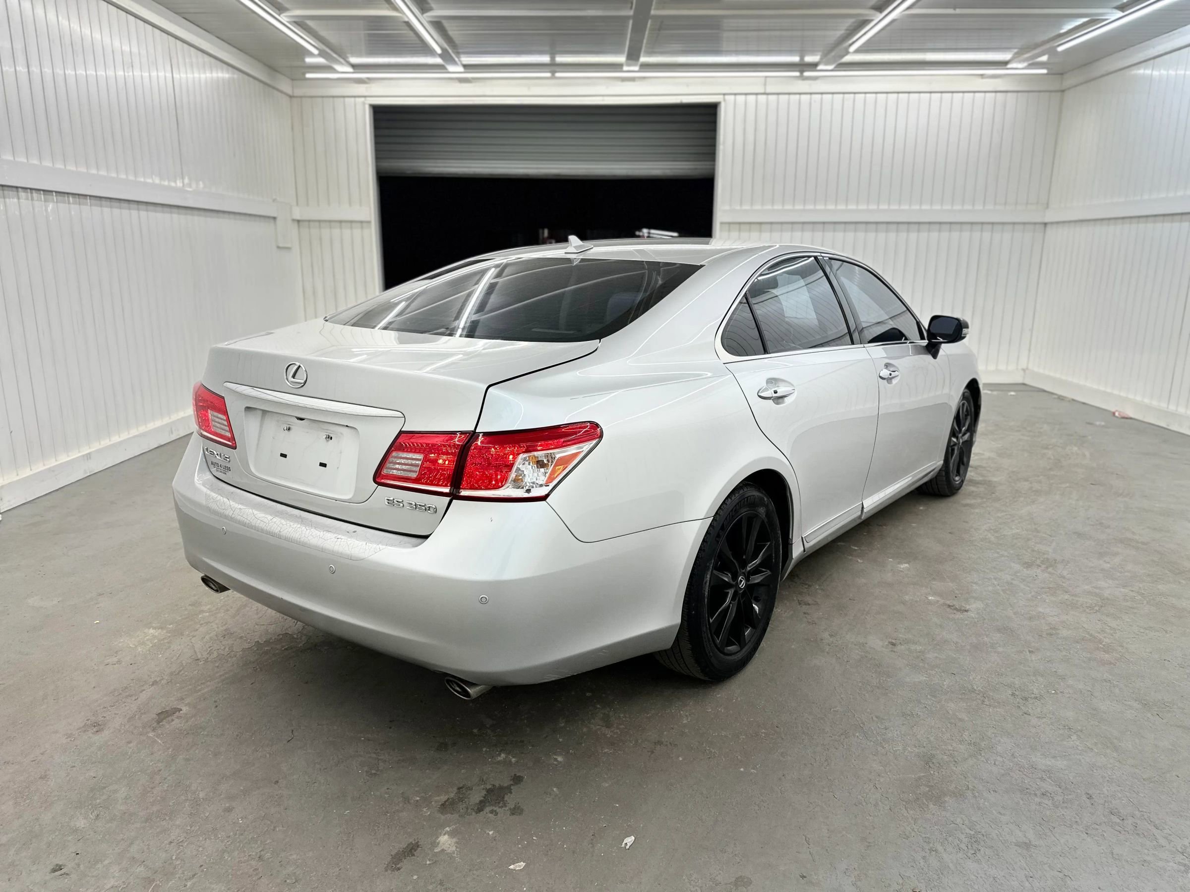 Used 2010 Lexus ES 350 image 5