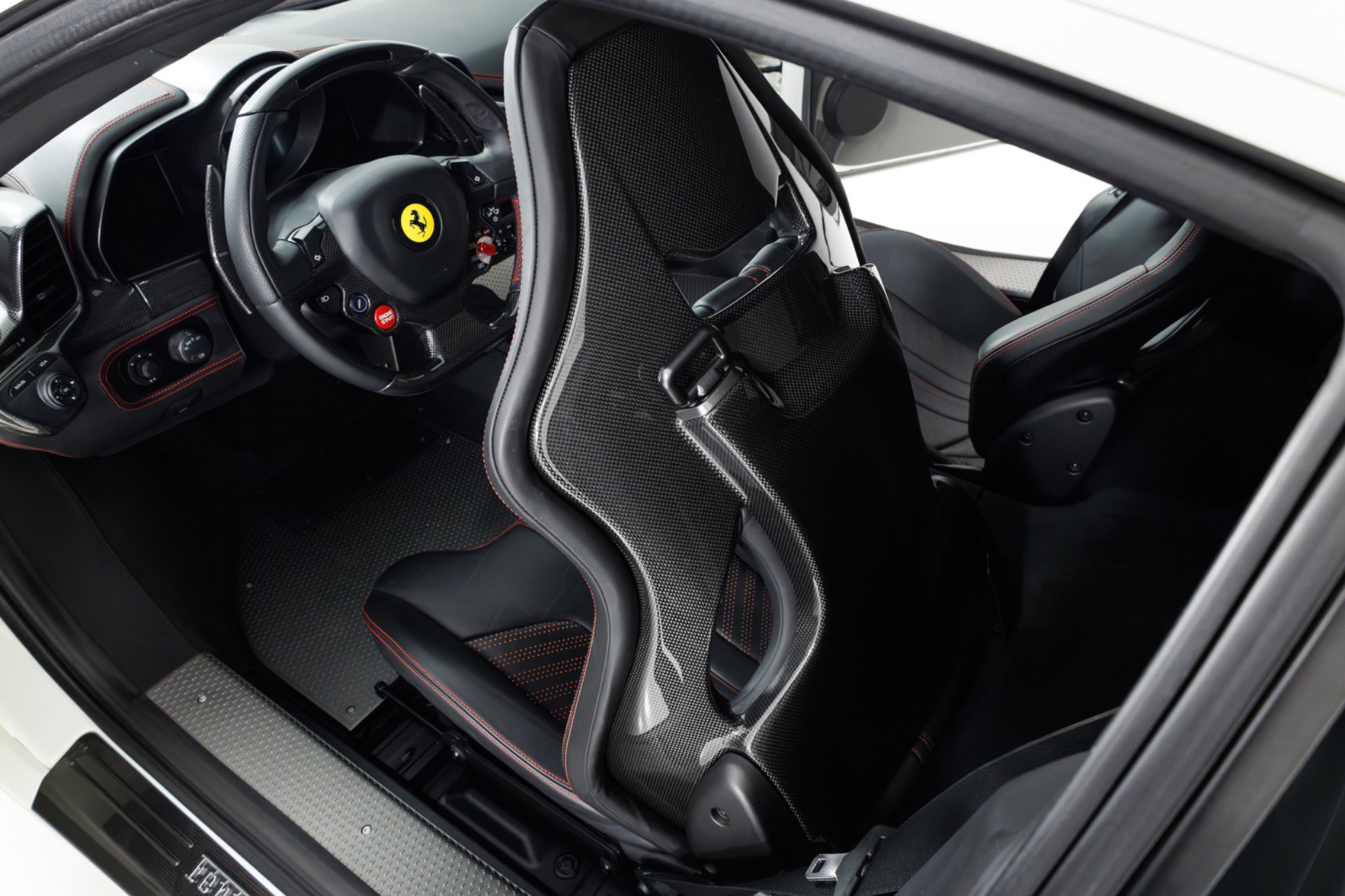 Used 2014 Ferrari 458 Speciale Coupe image 48