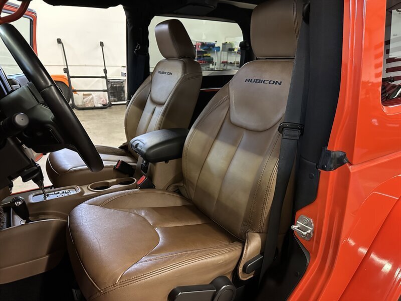 Used 2015 Jeep Wrangler Rubicon w/ Power Convenience Group image 33