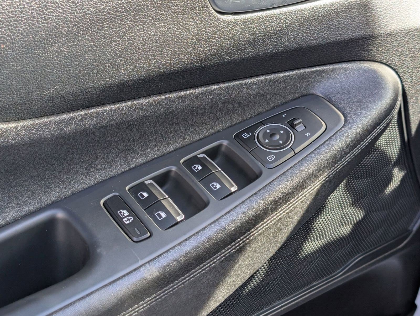 Used 2023 Hyundai Santa Fe SEL image 26