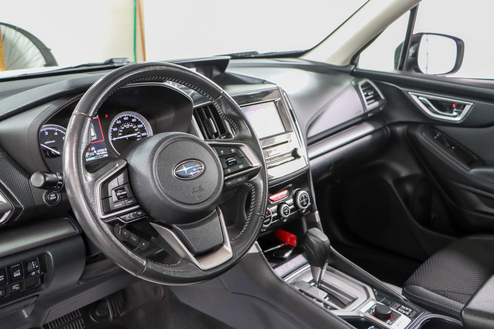 Used 2022 Subaru Forester Premium AWD/4WD image 23