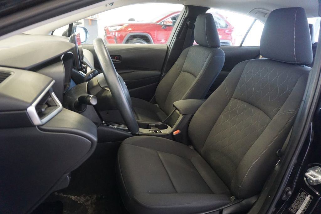 Used 2023 Toyota Corolla LE FWD image 15