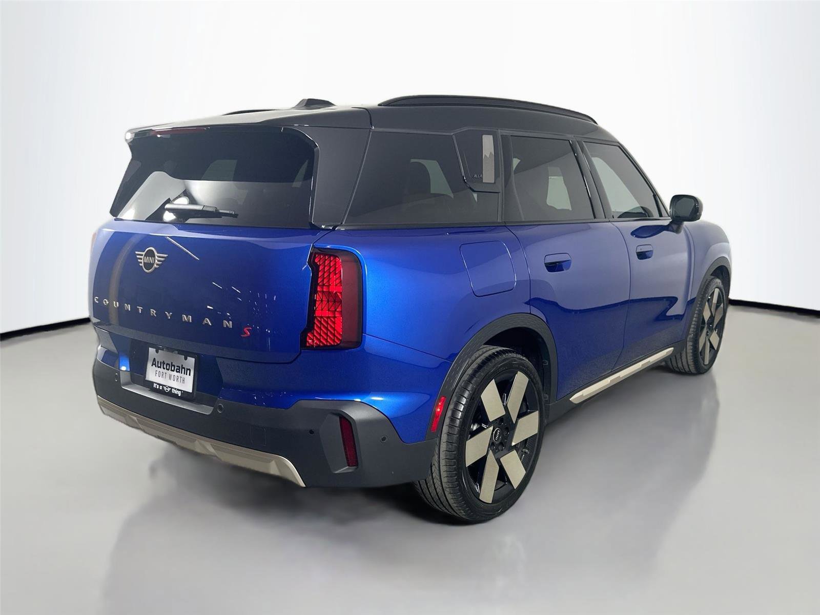 Used 2025 MINI Cooper Countryman S w/ Comfort Package Max AWD/4WD image 5