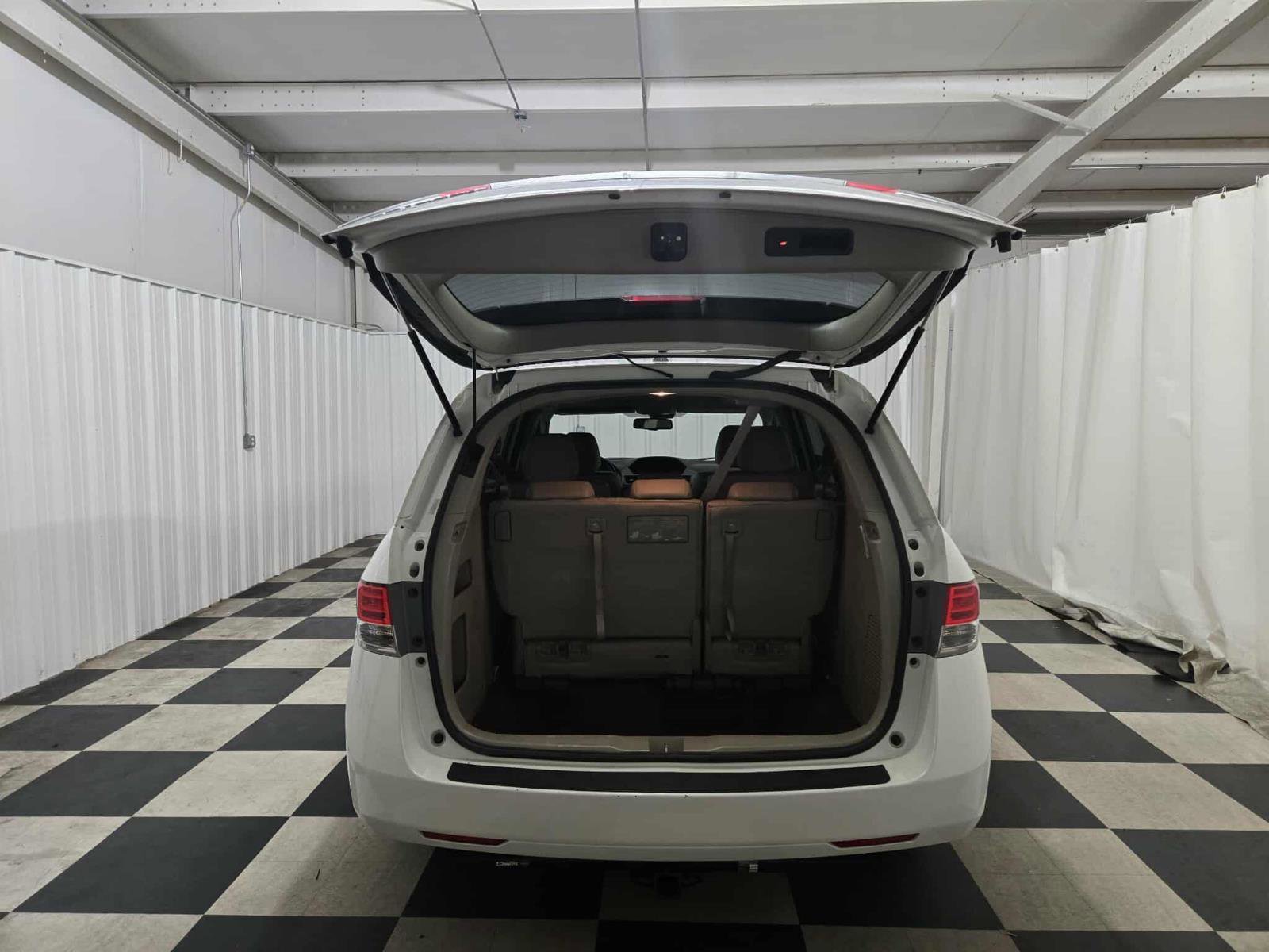 Used 2016 Honda Odyssey EX-L image 32