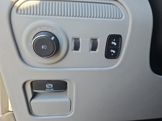 Used 2022 Jeep Grand Wagoneer Series II w/ Convenience Group III image 26