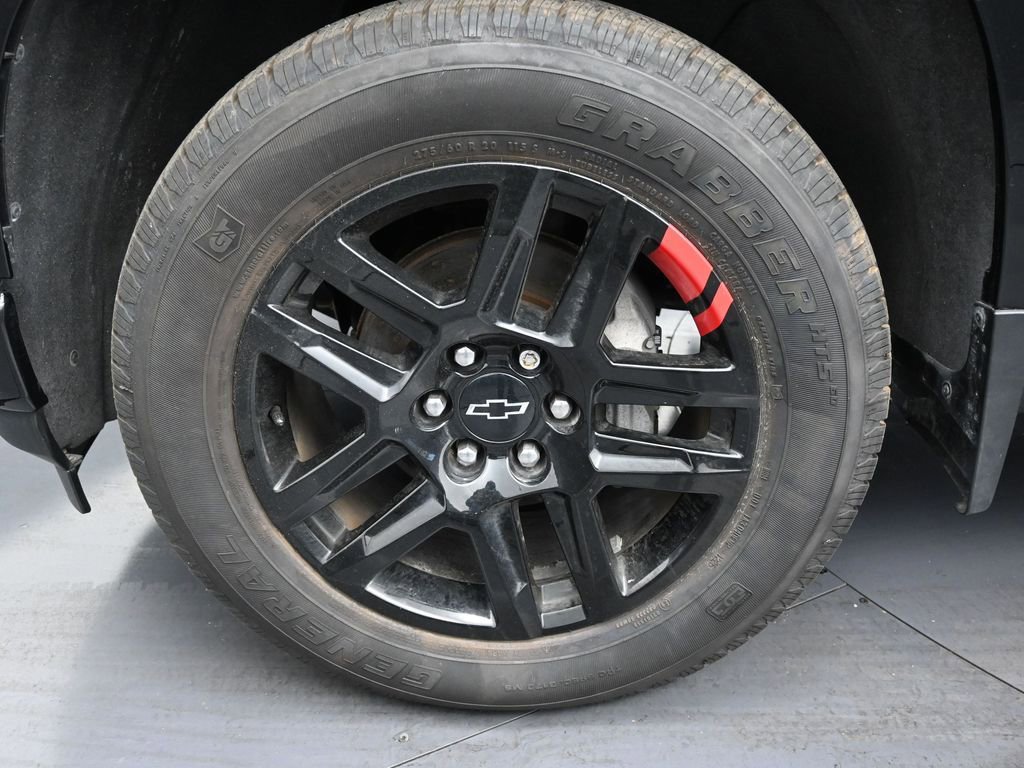Used 2022 Chevrolet Silverado 1500 RST w/ Redline Edition AWD/4WD image 9