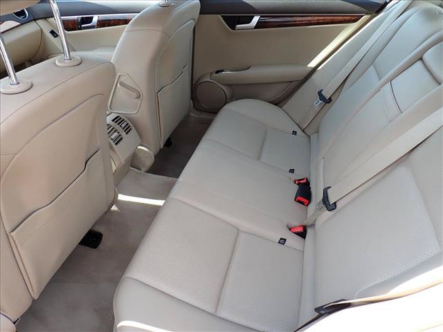 Used 2012 Mercedes-Benz C 300 4MATIC Sedan image 6