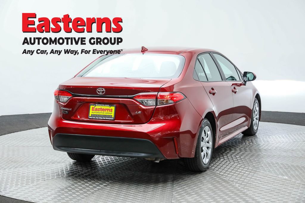 Used 2024 Toyota Corolla LE image 9