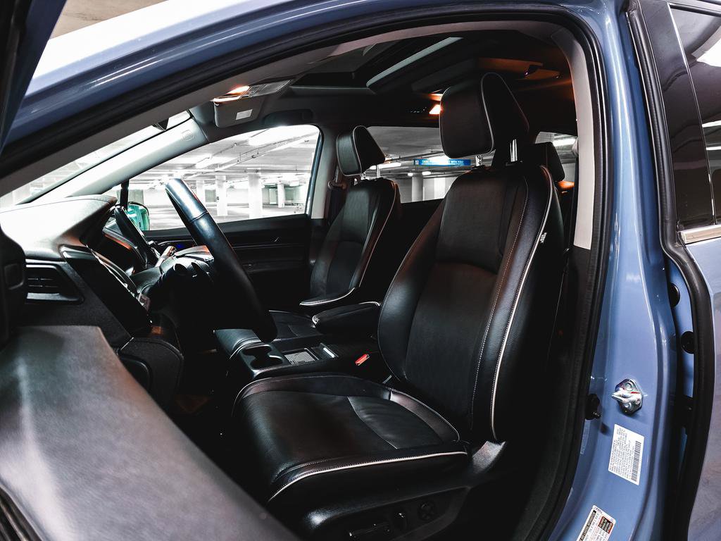 Used 2023 Honda Odyssey Elite image 18