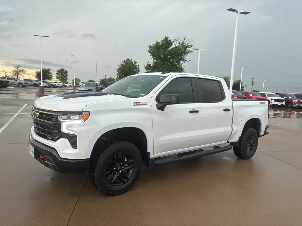Used 2024 Chevrolet Silverado 1500 LT Trail Boss image 1