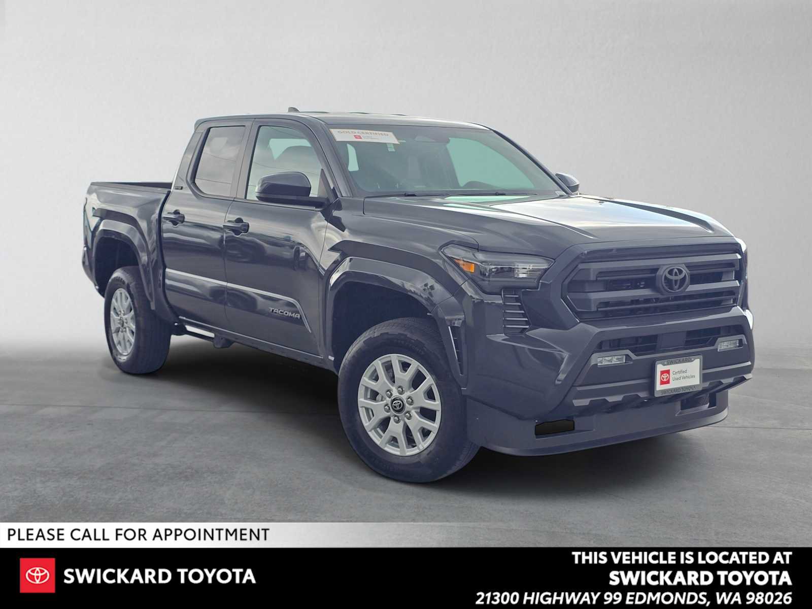 Used 2025 Toyota Tacoma SR5