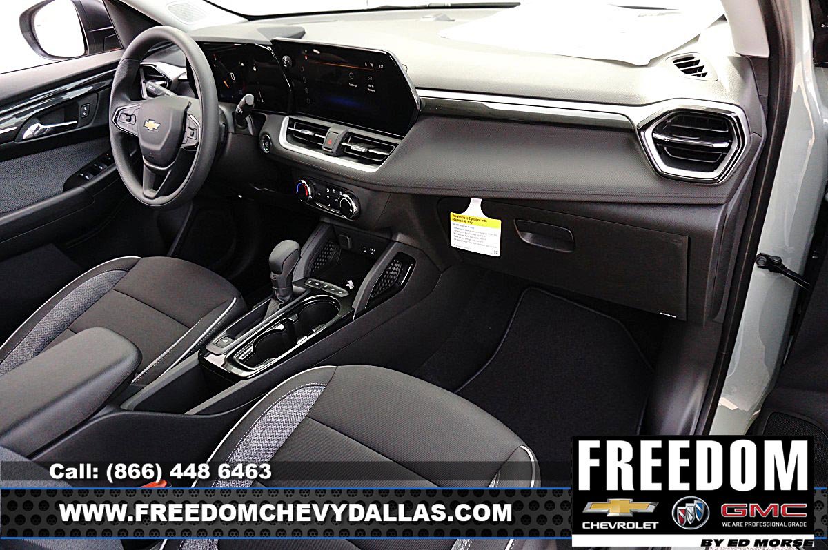 New 2026 Chevrolet TrailBlazer LS w/ LS Convenience Package FWD image 12