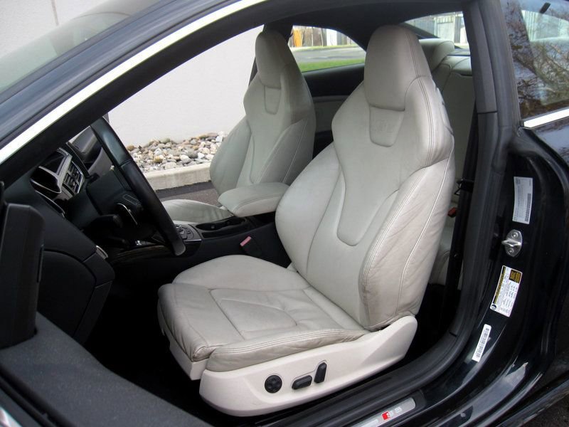 Used 2011 Audi S5 Prestige image 19