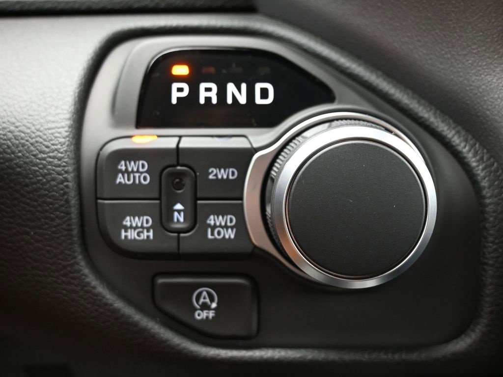 New 2025 RAM 1500 Big Horn image 25