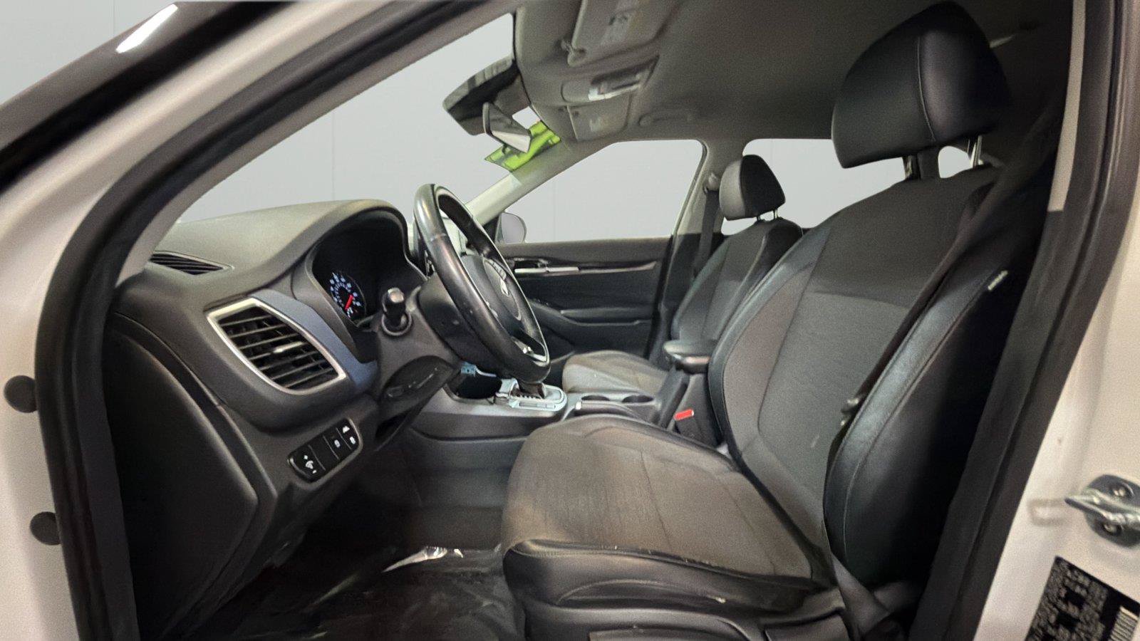 Used 2021 Kia Seltos S FWD image 10