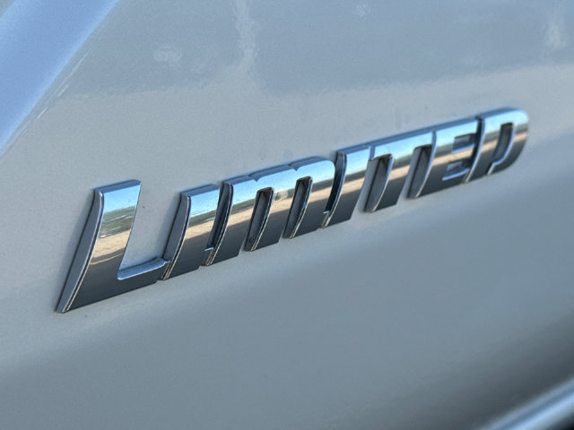 Used 2026 Toyota 4Runner Limited AWD/4WD image 6