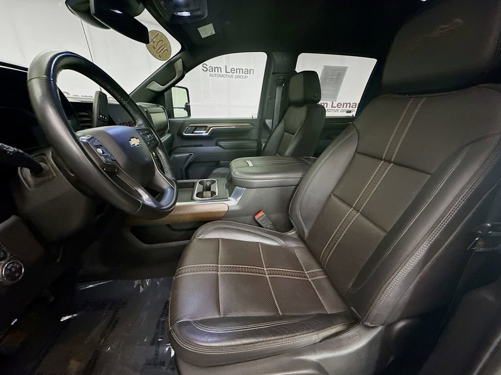 Used 2024 Chevrolet Silverado 2500 High Country image 25