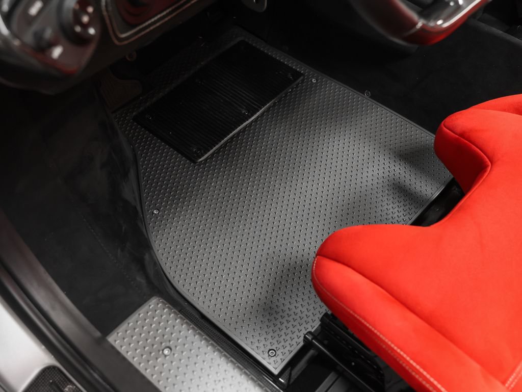 Certified 2015 Ferrari 458 Speciale A RWD image 51