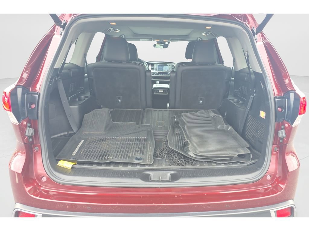 Used 2019 Toyota Highlander Limited Platinum image 9