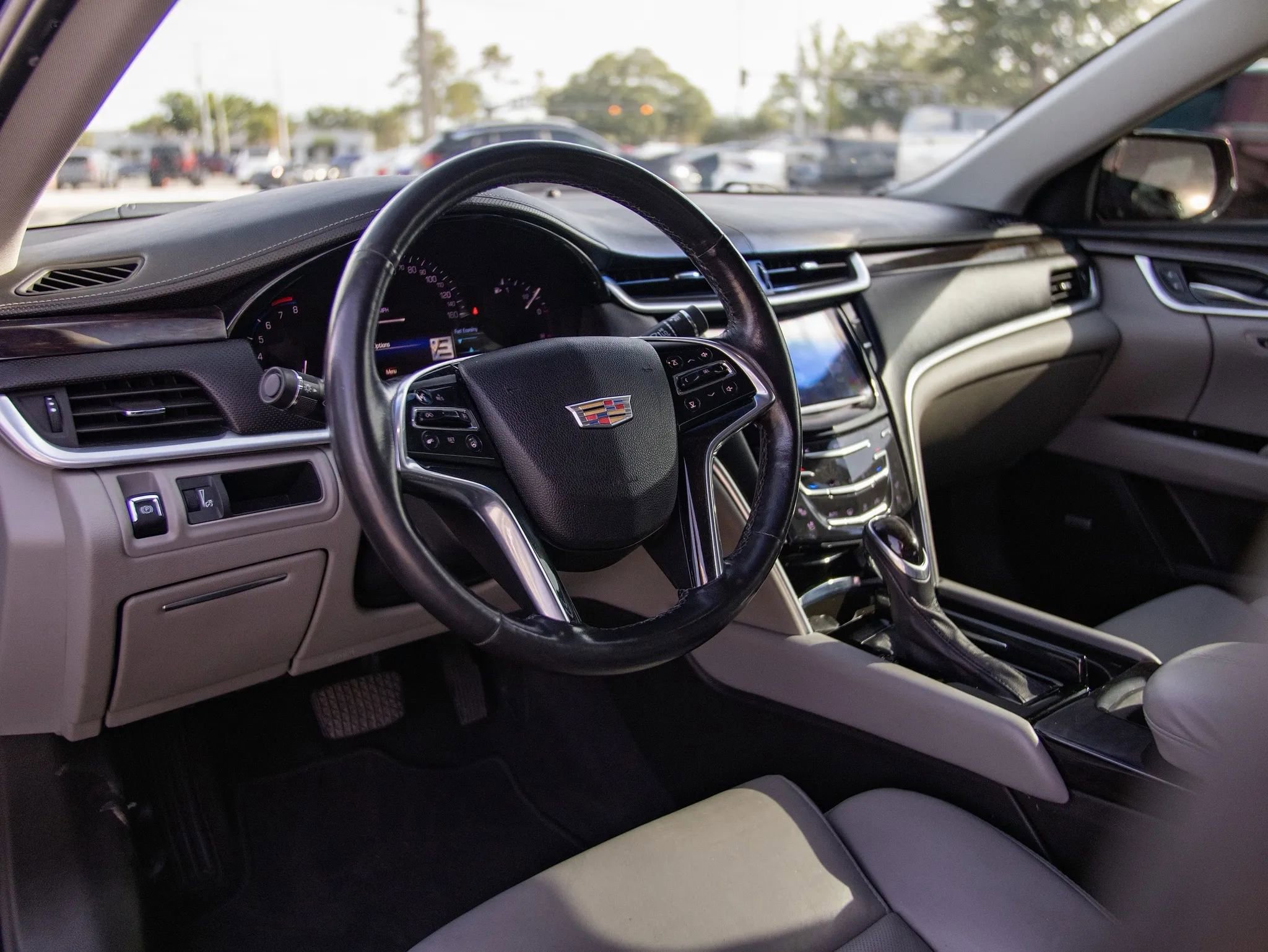 Used 2016 Cadillac XTS Luxury AWD/4WD image 17